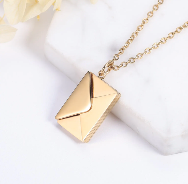 Envelope Necklace - Anniman Home Shop